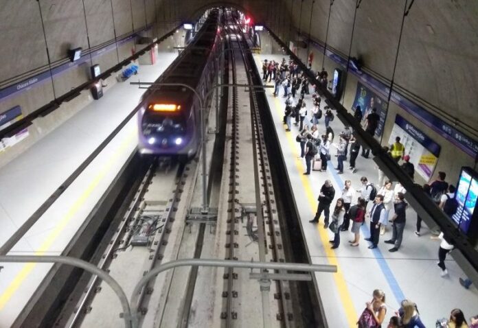 Linha 5-Lilás volta a funcionar normalmente após problemas na manhã desta quarta-feira (28)