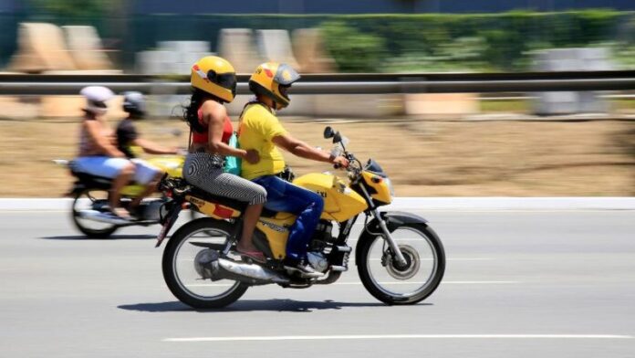 No primeiro dia de retorno do mototáxi, 99 diz que transportou 36 mil passageiros; prefeito Ricardo Nunes recorre e consegue de novo suspensão