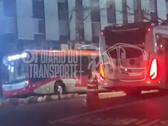 Rede de trólebus se parte e tem curto-circuito na zona Leste de São Paulo nesta terça (20)
