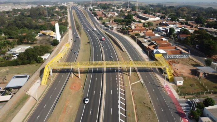 Rodovias do Estado de São Paulo terão 27 novas passarelas para pedestres, informa governo