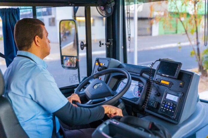 SEST SENAT lança edital do programa Mais Motoristas para condutores de ônibus de todo país