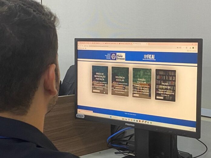 Seduc lança versão atualizada da plataforma Ficha Ficai para combater evasão escolar