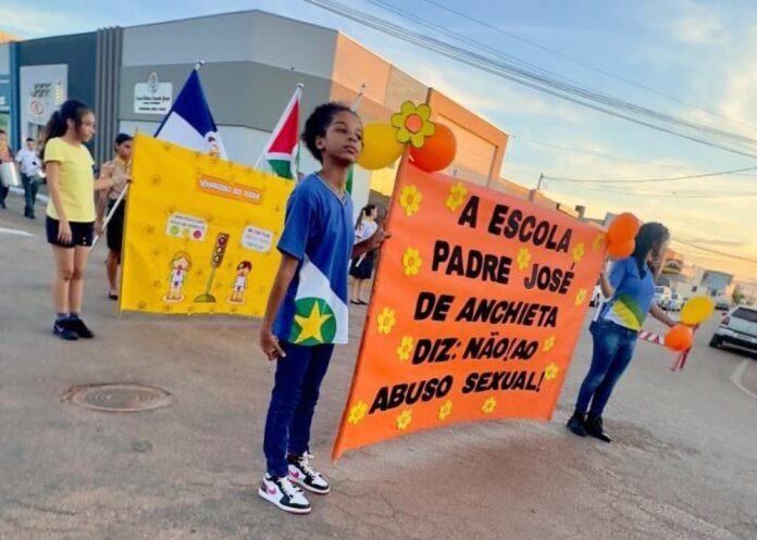 Seduc promove debate sobre prevenção e combate ao abuso sexual com webinar Escola que Olha, Protege