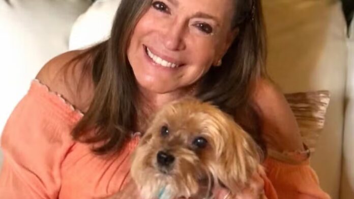 Susana Vieira lamenta morte de seu cachorro Bobinho: ‘Amor da minha vida’