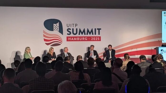 Brasil ‘caminha timidamente’ na eletrificação do transporte por falta de apoio federal, alerta Flávio Chevis, novo presidente de comitê global da UITP