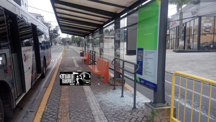 São Bernardo do Campo (SP) registra depredação a ônibus neste sábado (28)