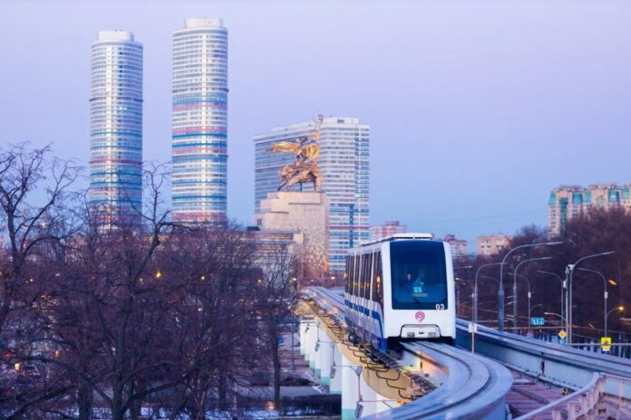 Moscou desativa monotrilho e cria primeiro parque elevado da Rússia
