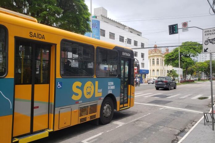 Câmara de Itajaí (SC) cria Comissão Especial para estudar tarifa gratuita nos ônibus municipais