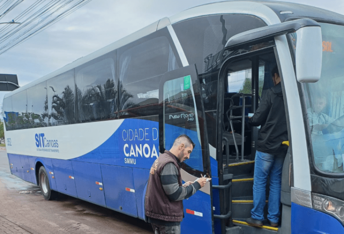 Canoas (RS) fiscaliza operação de ônibus com foco em novos veículos executivos
