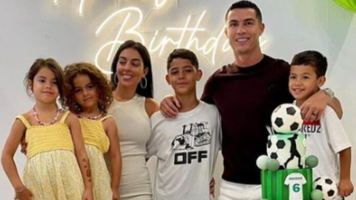Gêmeos de Cristiano Ronaldo ganham festa de aniversário na mansão: ‘8 anos deles’