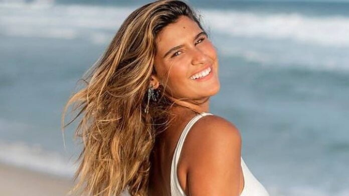 Giulia Costa, abre álbum de fim de semana com família em refúgio: ‘Fórmula perfeita’