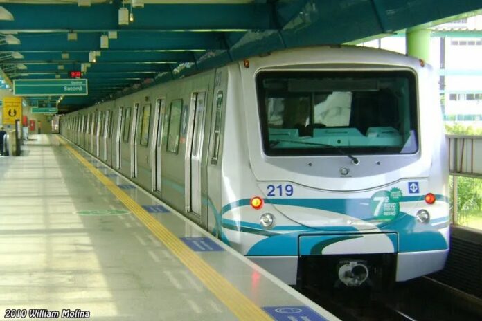 Linha 2- Verde do Metrô de São Paulo opera com velocidade reduzida na noite desta quarta-feira (18)