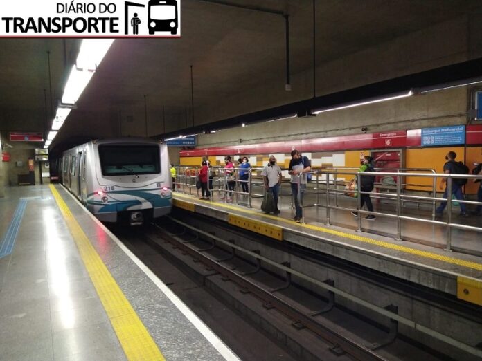 Linha 3-Vermelha do Metrô de São Paulo volta a operar com normalidade na tarde deste domingo (22)