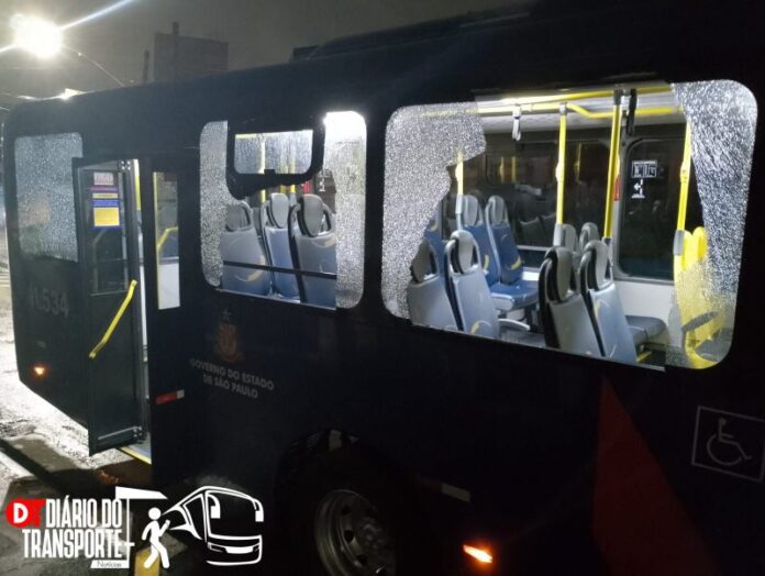 Ônibus intermunicipais são alvos de vandalismo na capital paulista e Região Metropolitana nesta quinta-feira (05)