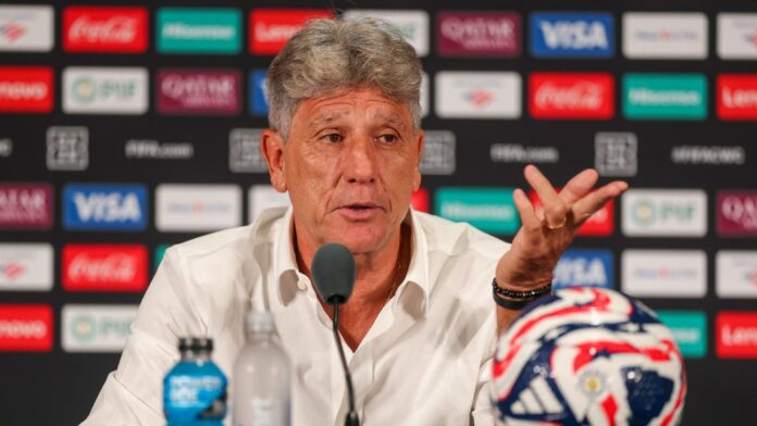 Renato Gaúcho brinca sobre ser 'reconhecido' no Mundial: 'Começaram a conhecer melhor...'