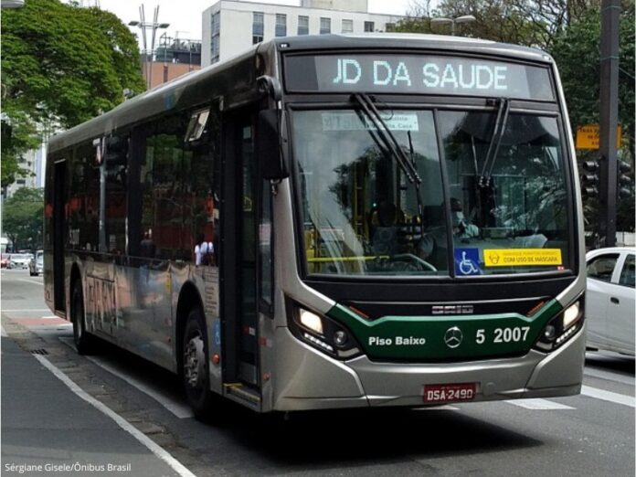 SPTrans desvia 34 linhas municipais no Centro de São Paulo durante 29ª Parada do Orgulho LGBT+ neste domingo (22)