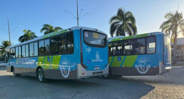 São Pedro da Aldeia (RJ) amplia frota do transporte coletivo com novos ônibus 0 km