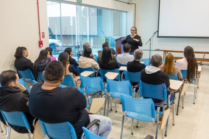 Secretaria de Fazenda capacita equipe para melhorar atendimento à população