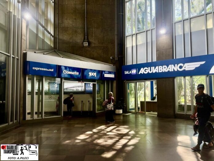 rodoviárias e comunicação transparente podem transformar sua viagem de ônibus