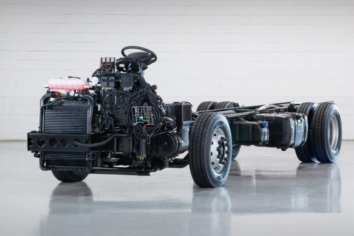 Volkswagen Caminhões e Ônibus realiza entrega de 42 chassis à Paraty Mobilidade