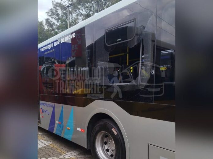 223 veículos. Como adiantou Diário do Transporte, somando com SPTrans e cidades, mais de 450