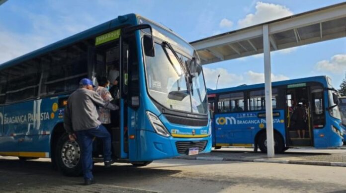 Bragança Paulista (SP) inicia programa Tarifa Zero com linha gratuita e passagens grátis aos domingos