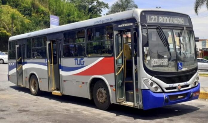 Guaratinguetá (SP) inicia operação de três novos ônibus com ar-condicionado e acessibilidade no transporte coletivo
