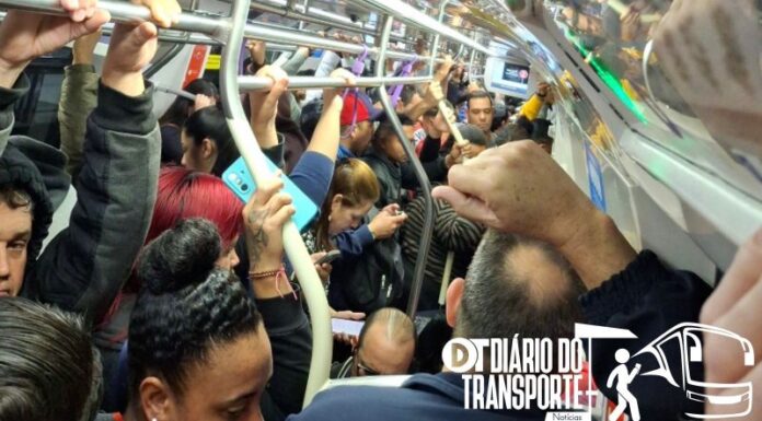 Linha 5-Lilás da ViaMobilidade volta a operar normalmente após sete horas com problemas nesta sexta-feira (25)