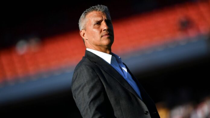 Por que São Paulo vive boa fase após trocar Zubeldía por Crespo