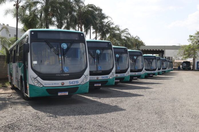 Tarifa de ônibus em Uberlândia (MG) sofre reajuste a partir deste sábado (26)