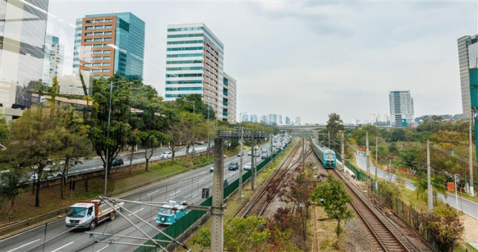 ViaMobilidade conclui etapa de inspeção técnica em mais de 170 quilômetros de trilhos das linhas 8-Diamante e 9-Esmeralda em julho