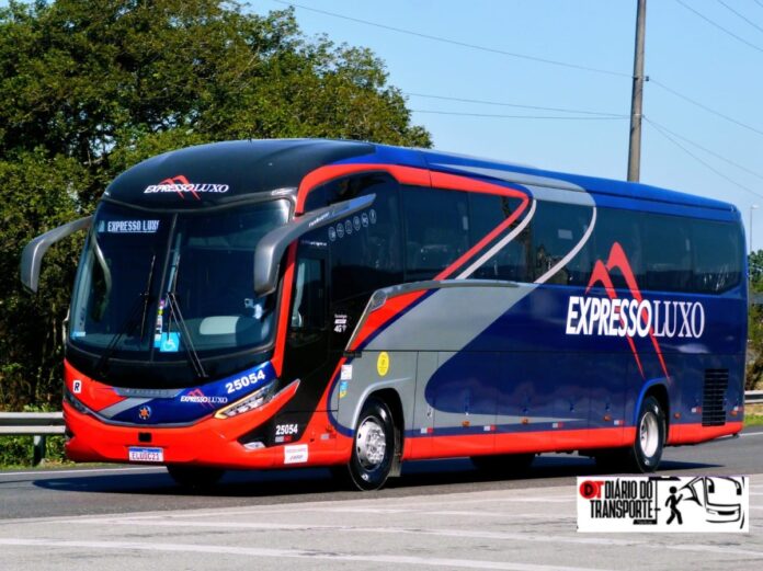 Expresso Luxo incorpora novos ônibus Mercedes-Benz com sistemas embarcados
