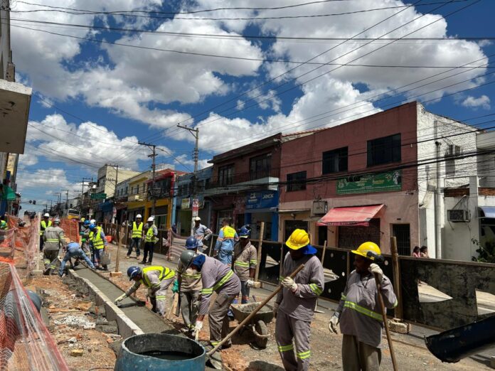 Prefeitura de São Paulo destaca avanços nas obras do corredor de ônibus da Amador Bueno da Veiga, na Zona Leste