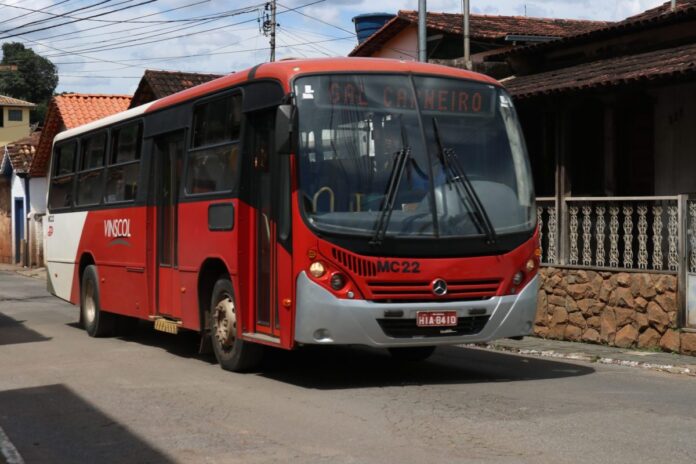 Sabará (MG) ameaça romper contrato com empresa de ônibus e aplica multa milionária em meio à CPI do Transporte