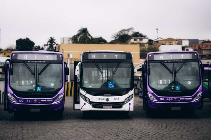 ATT coloca em operação em Ferraz de Vasconcelos (SP) o primeiro ônibus automático da Volkswagen no Alto Tietê