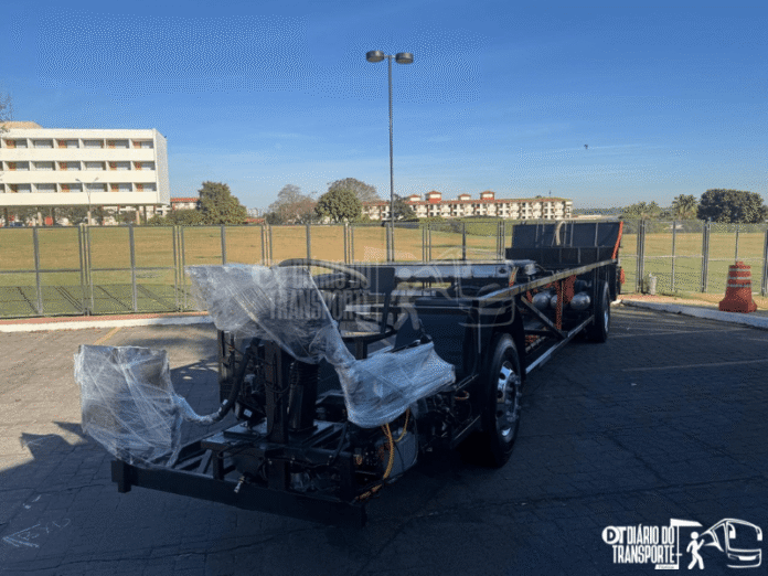 BYD apresenta para todo o Brasil, em Seminário da NTU, em Brasília, ônibus elétricos com baterias Blade . Diário do Transporte já havia noticiado fornecimento para o Corredor Verde de São Paulo