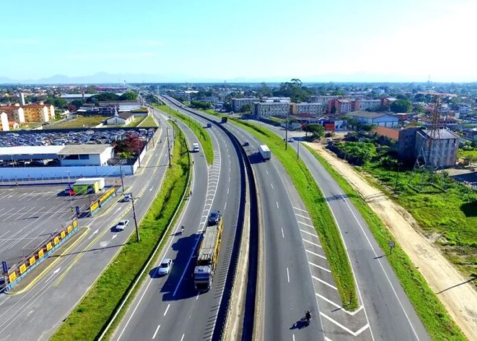 Cobrança de pedágio no Litoral Sul de São Paulo só começará após entrega de marginais em 2027