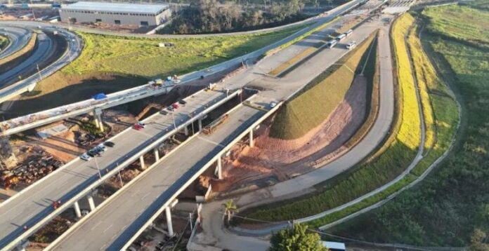 Dutra terá interdições no fim de semana para içamento de vigas de 170 toneladas do Rodoanel Norte
