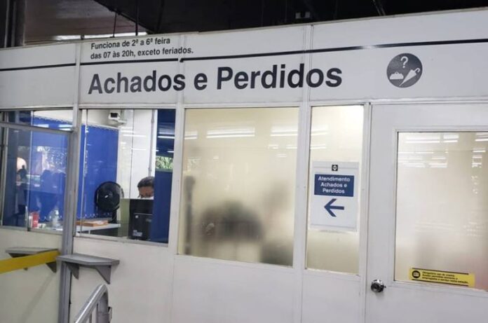 Estação Sé do Metrô de São Paulo recebe mais de 43 mil itens perdidos de passageiros no primeiro semestre de 2025