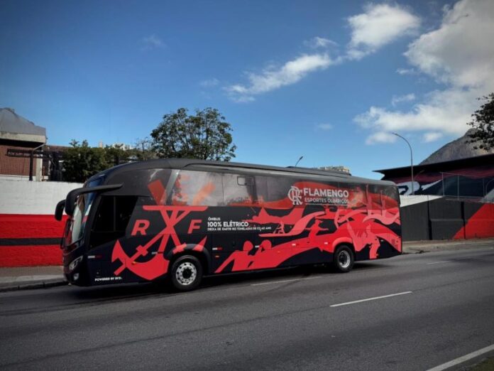 Flamengo é o 1º clube do Brasil a adotar ônibus elétrico com tecnologia BYD