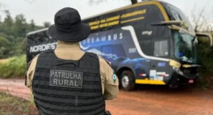 Homem é preso após fugir de presídio e furtar ônibus da Expresso Nordeste em Cianorte (PR)