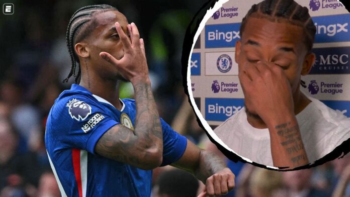 João Pedro, do Chelsea se confunde em entrevista e brinca