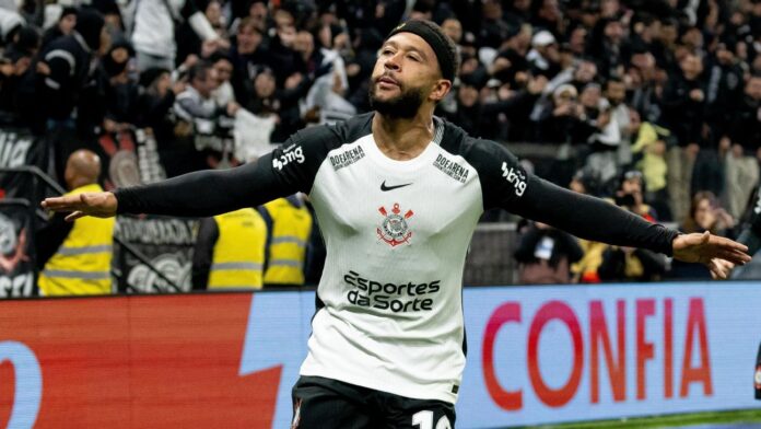 Memphis Depay x Félix Torres: como foi desentendimento em treino do Corinthians