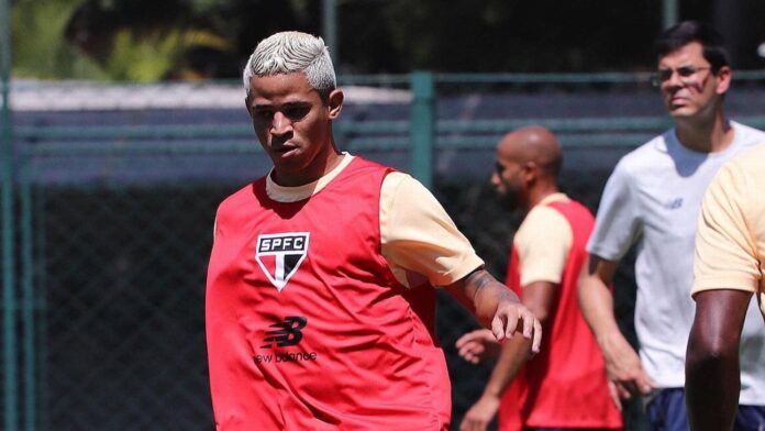 Odiado? O motivo que fez Erick, em alta no Vitória, deixar o São Paulo