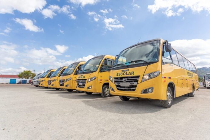 Parauapebas (PA) recebe novos ônibus escolares da marca Volare para atendimento nas zonas urbana e rural