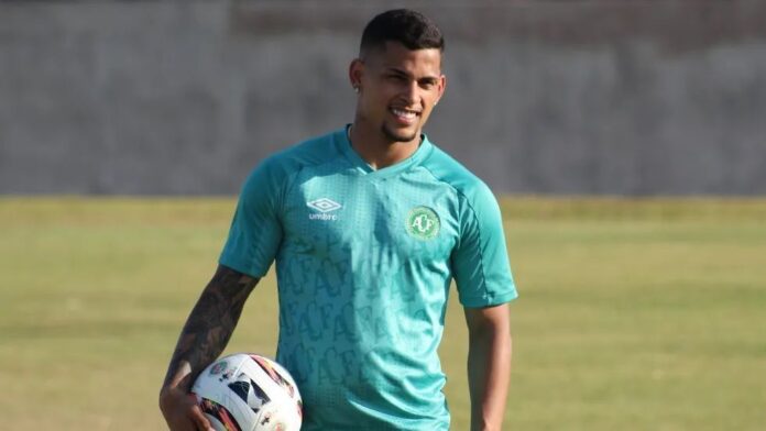 Por que São Paulo ainda não anunciou lateral Maílton?