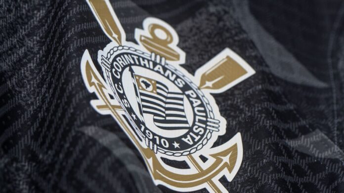 Stábile: Corinthians assina contrato de R$ 1,3 bilhão com a Nike