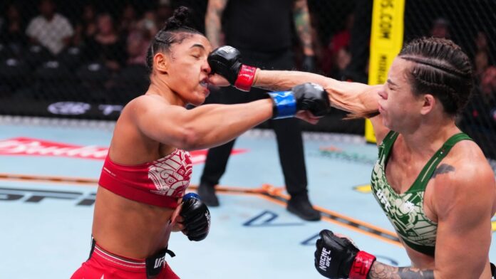 Derrotada, brasileira de 19 anos quebra recorde do UFC