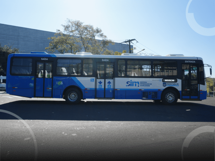 Empresas do Consórcio Fênix renovam frotas de Florianópolis (SC) com sete ônibus Apache Vip Caio