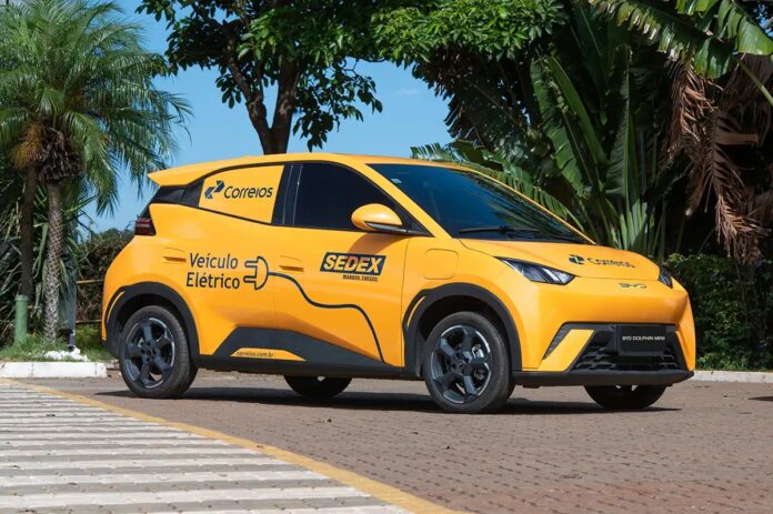 Grilo Mobilidade testa o BYD Dolphin Mini Cargo em entregas urbanas
